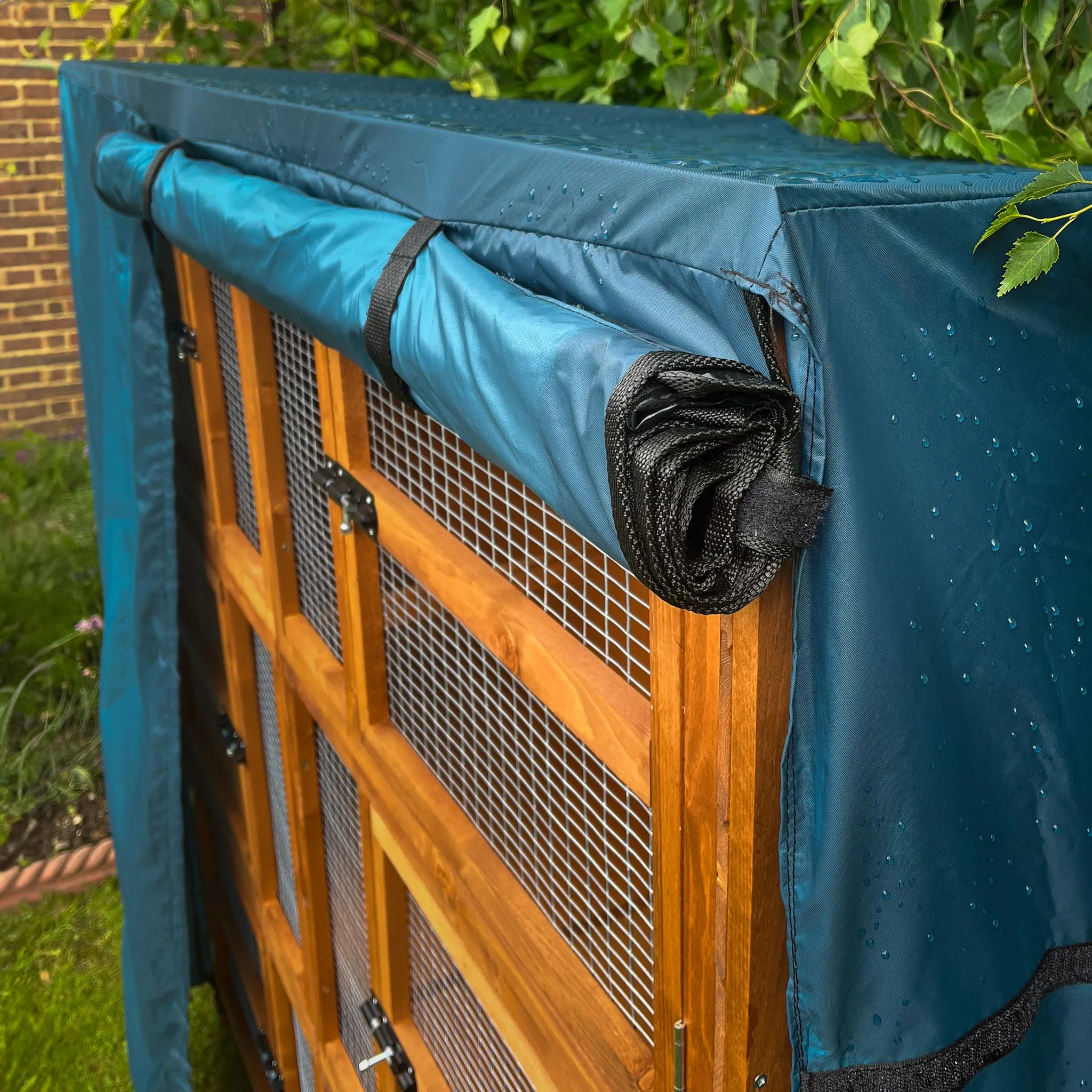 6ft Chartwell Triple Rabbit Hutch Cover | Protect Your Hutch From The Weather With Day Dry™ Rain Covers