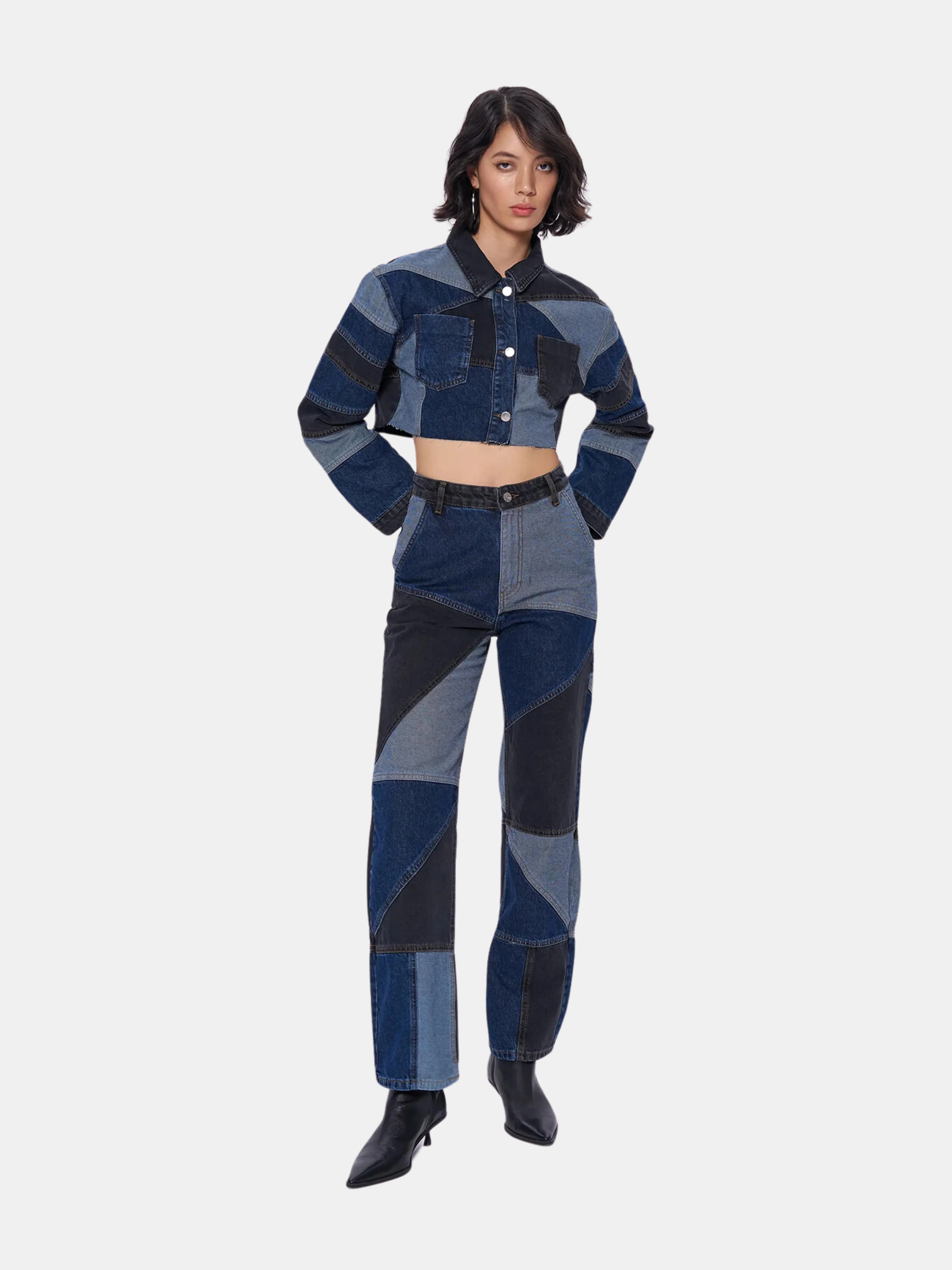 Dua Patch Straight Jeans