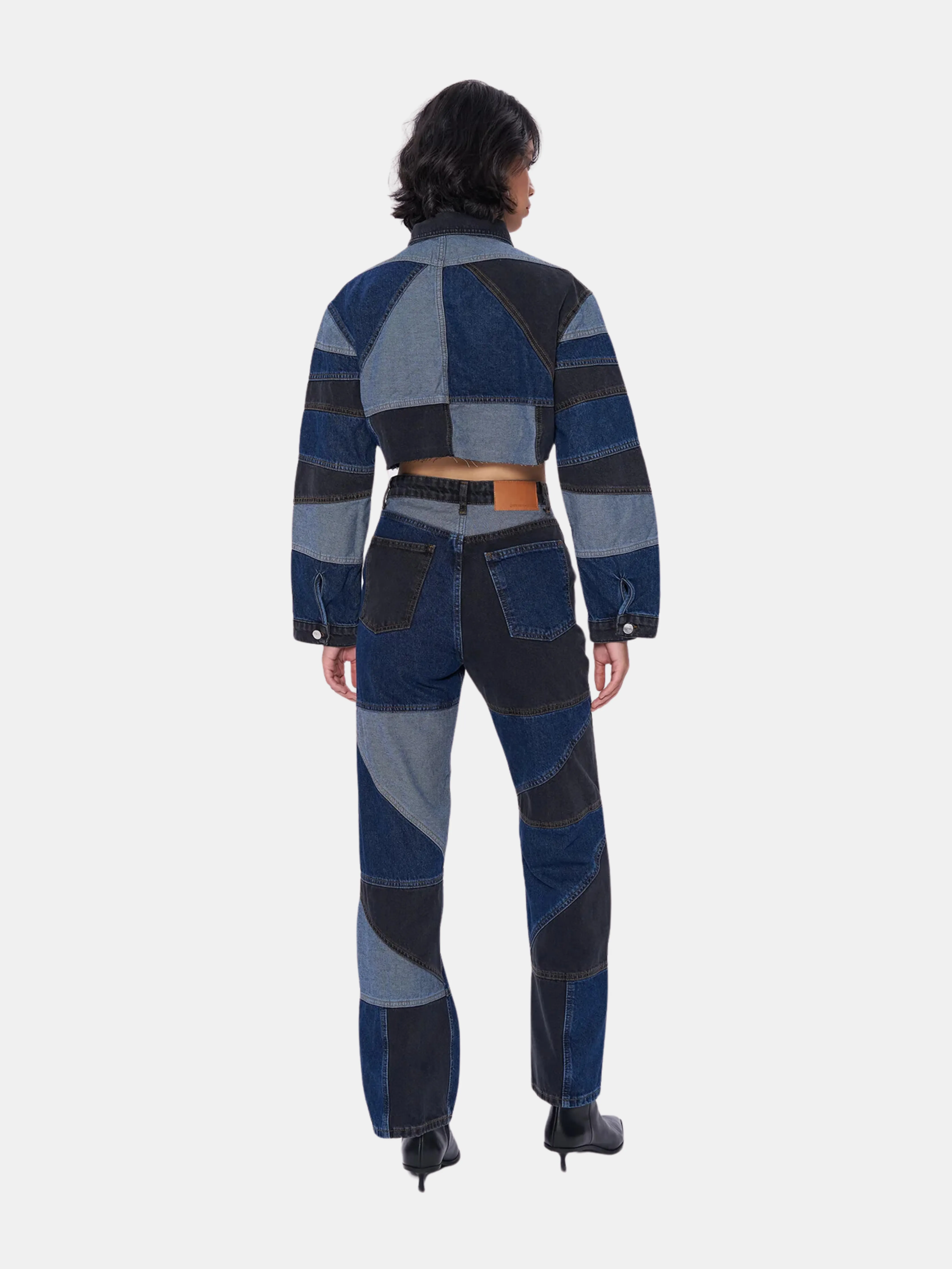 Dua Patch Straight Jeans