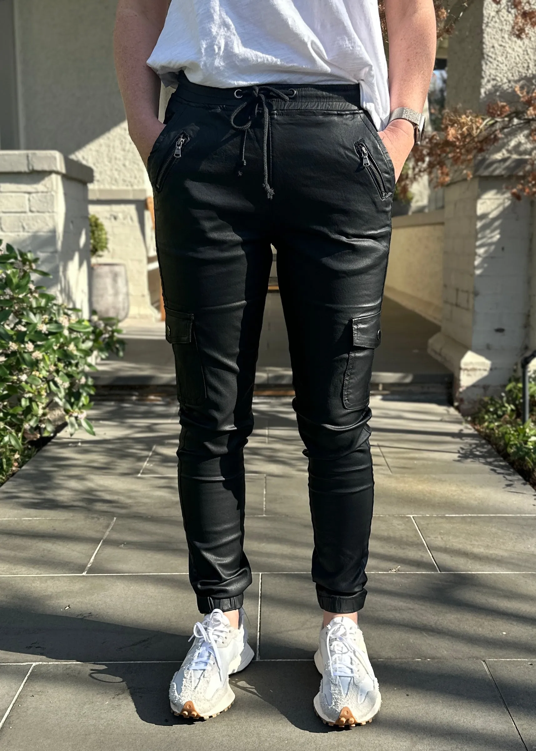 Joey Joggers || Black Leather Look