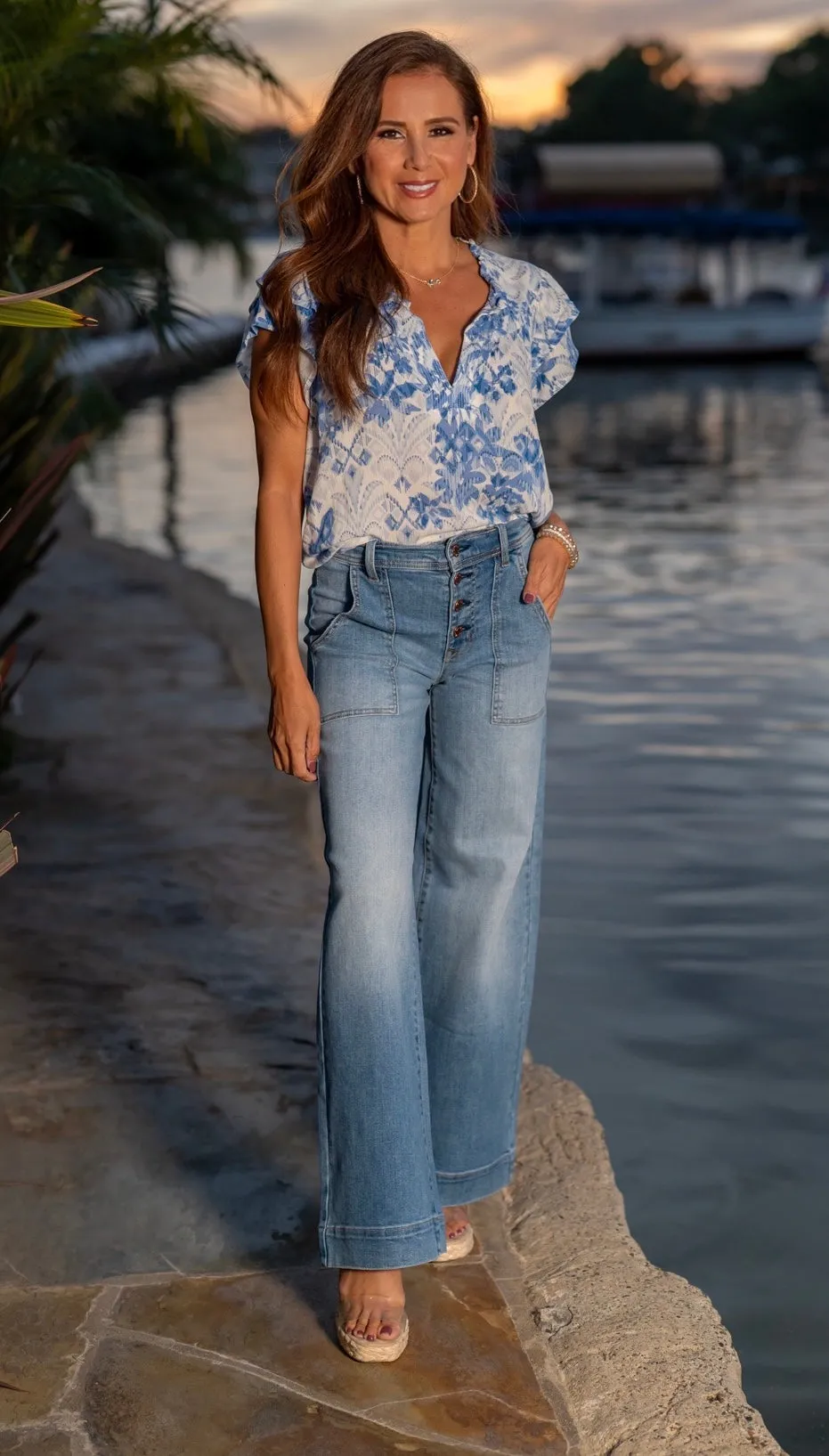 LEVEL 99 CAMILLE EXPOSED BUTTON WIDE LEG JEANS - LIGHT BLUE