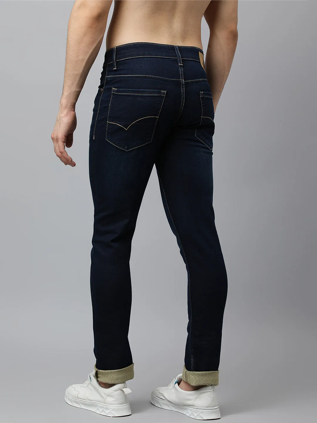 Men Navy Tint Slim Fit Mid Rise Clean Look Stretchable Jeans
