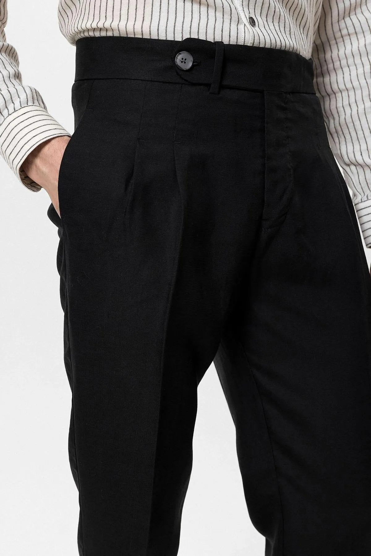 Men's Black Cuffed High-Waisted  Pants - Wessi