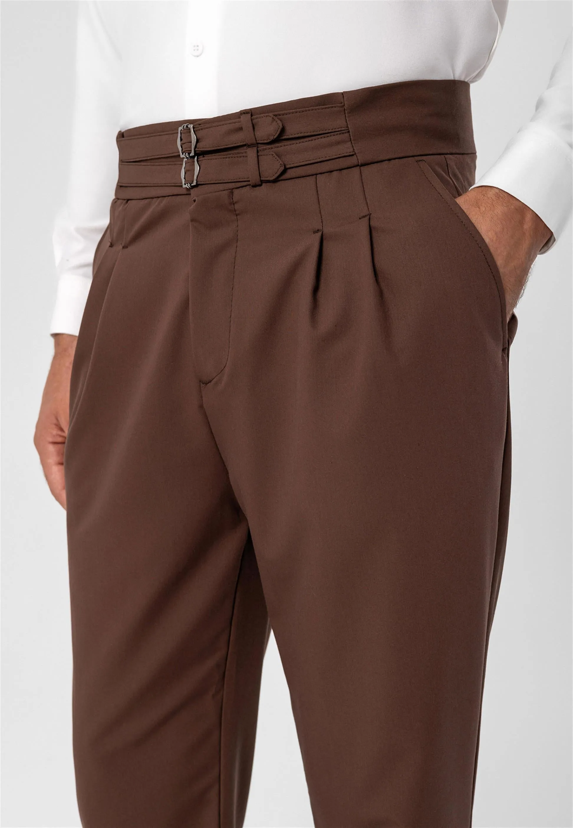 Men's Brown High Waist Buckle Belt Pleated Fabric Trousers - Wessi