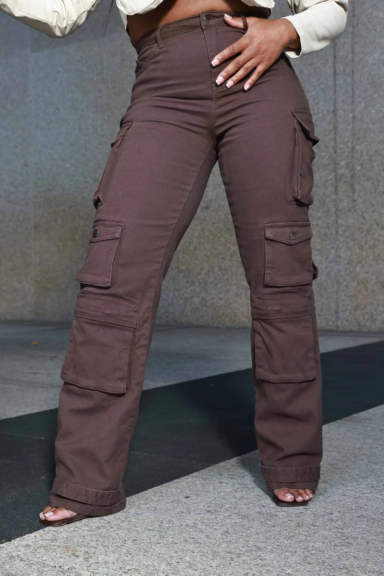 Take A Break High Rise Cargo Jeans - Dark Brown