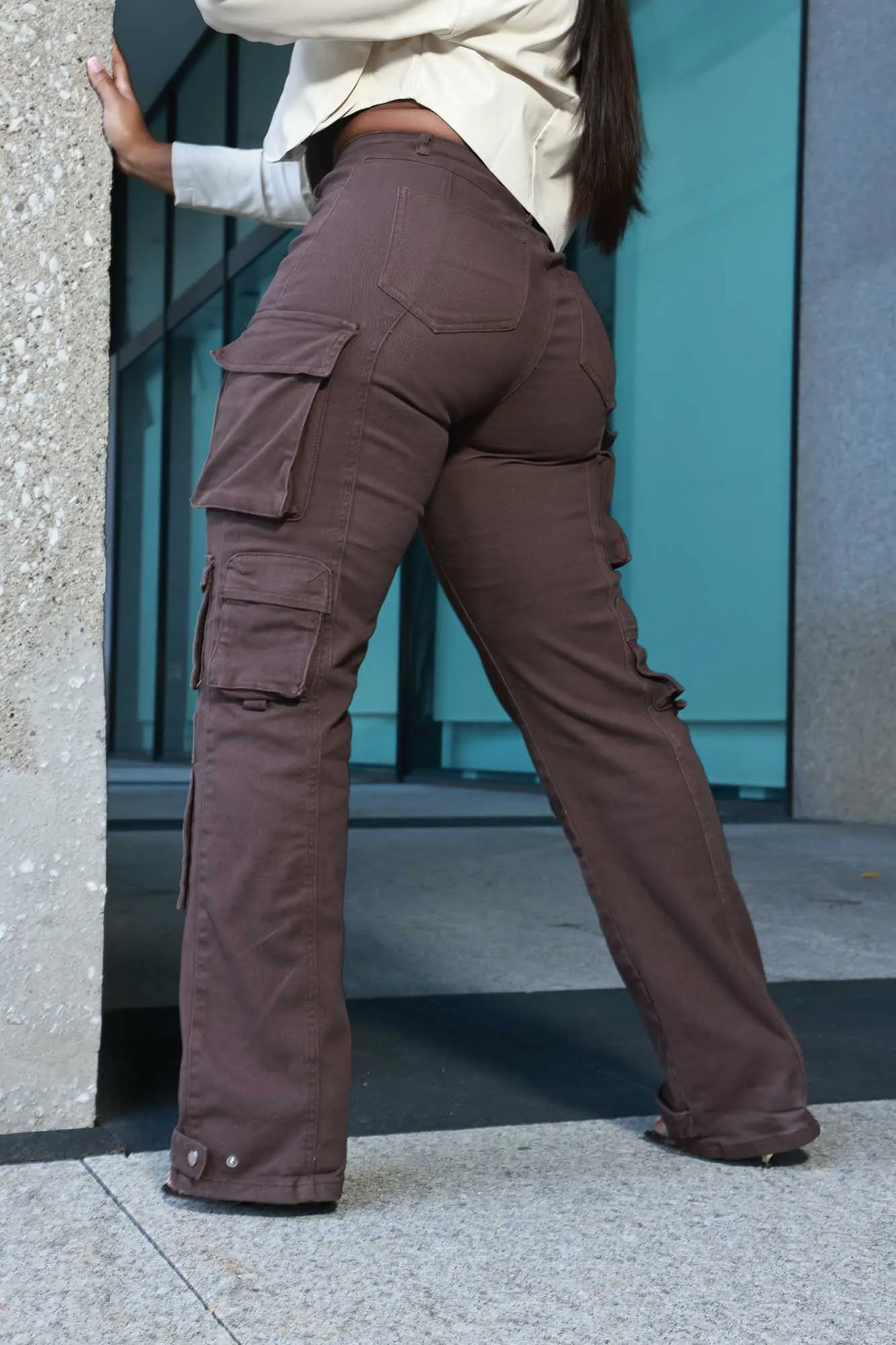 Take A Break High Rise Cargo Jeans - Dark Brown