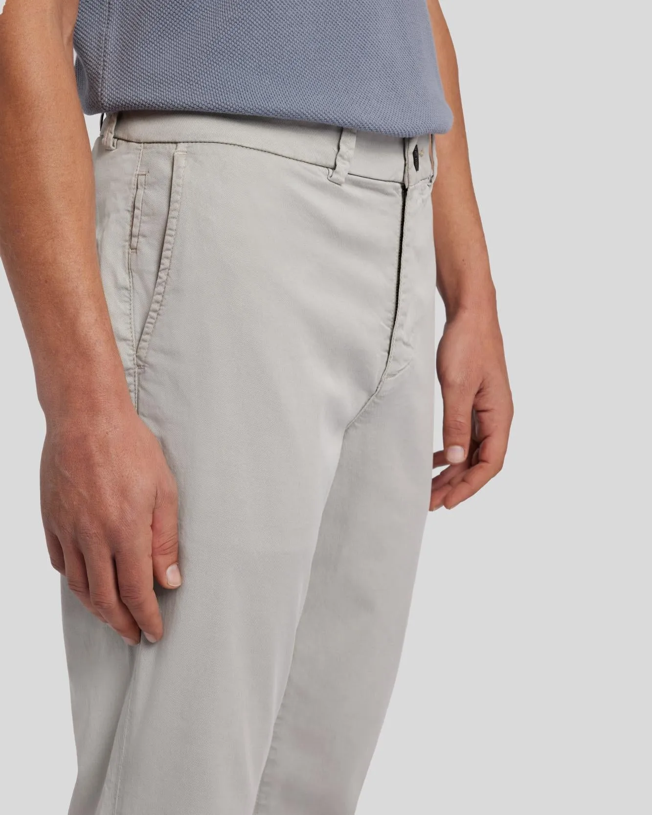 Weightless Adrien Chino in Gentle Grey