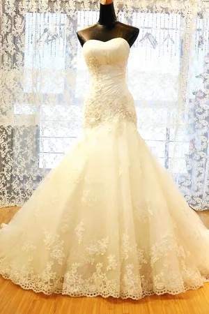 White Sweetheart Mermaid Wedding Dresses Applique Lace-Up Sexy  Bridal Gowns
