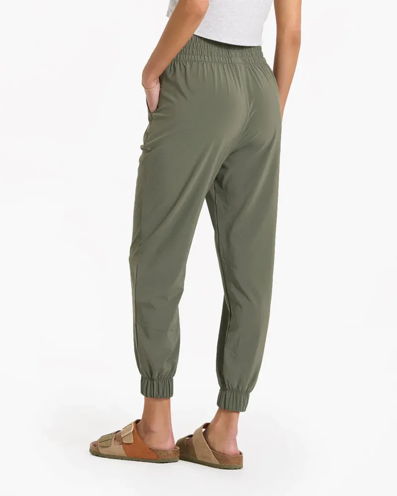 Women's Villa Jogger