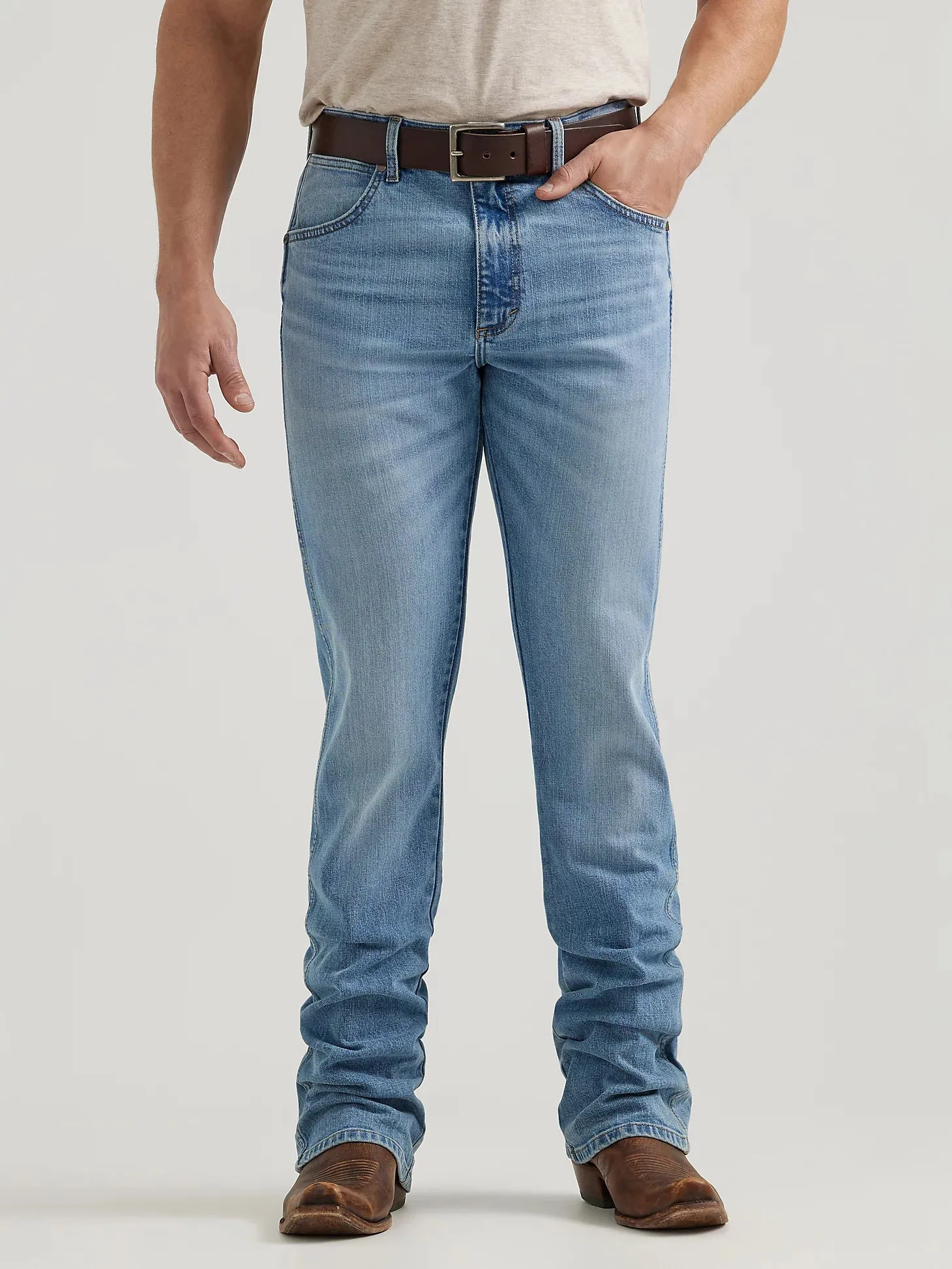 WRANGLER RETRO WOODMERE SLIM BOOT JEAN